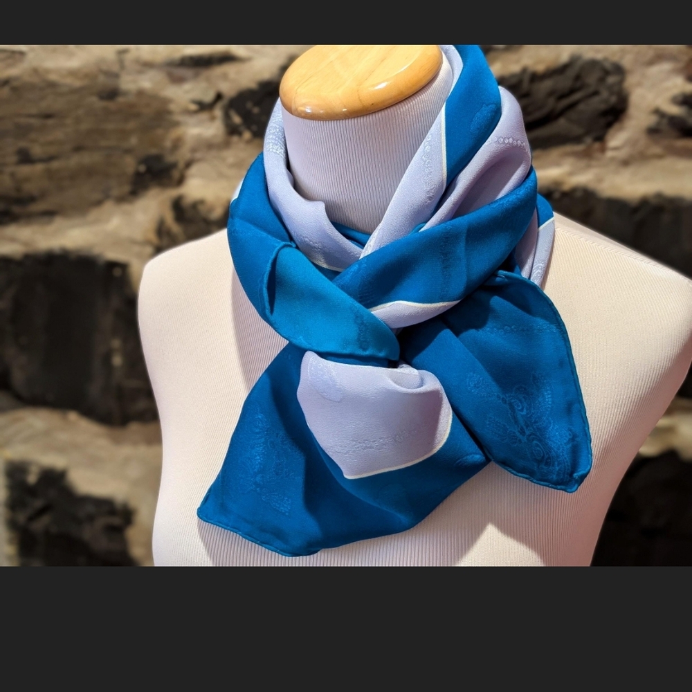 Cartier Blue and White  35×35 Silk Scarf - Picture 6 of 12